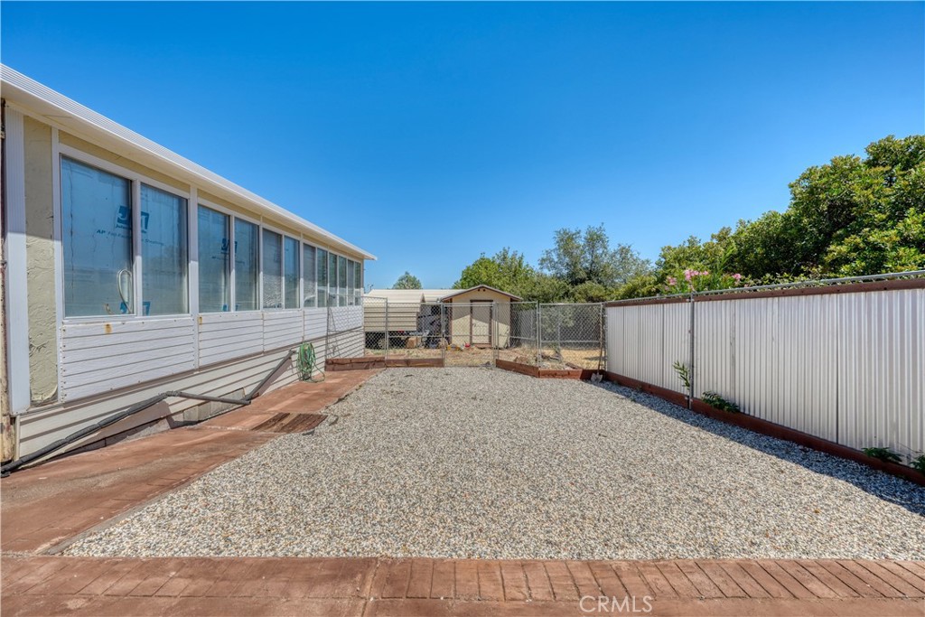main property photo 27
