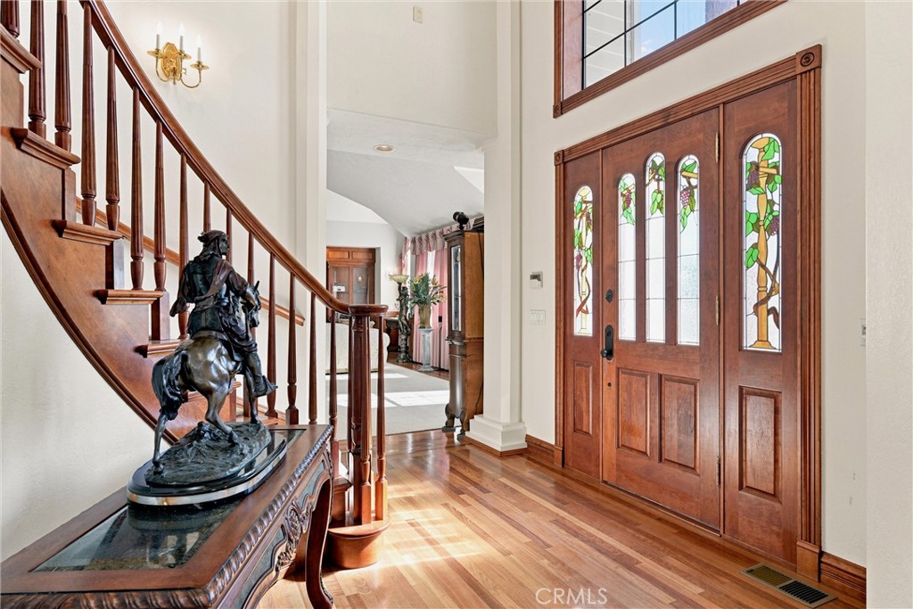 main property photo 14