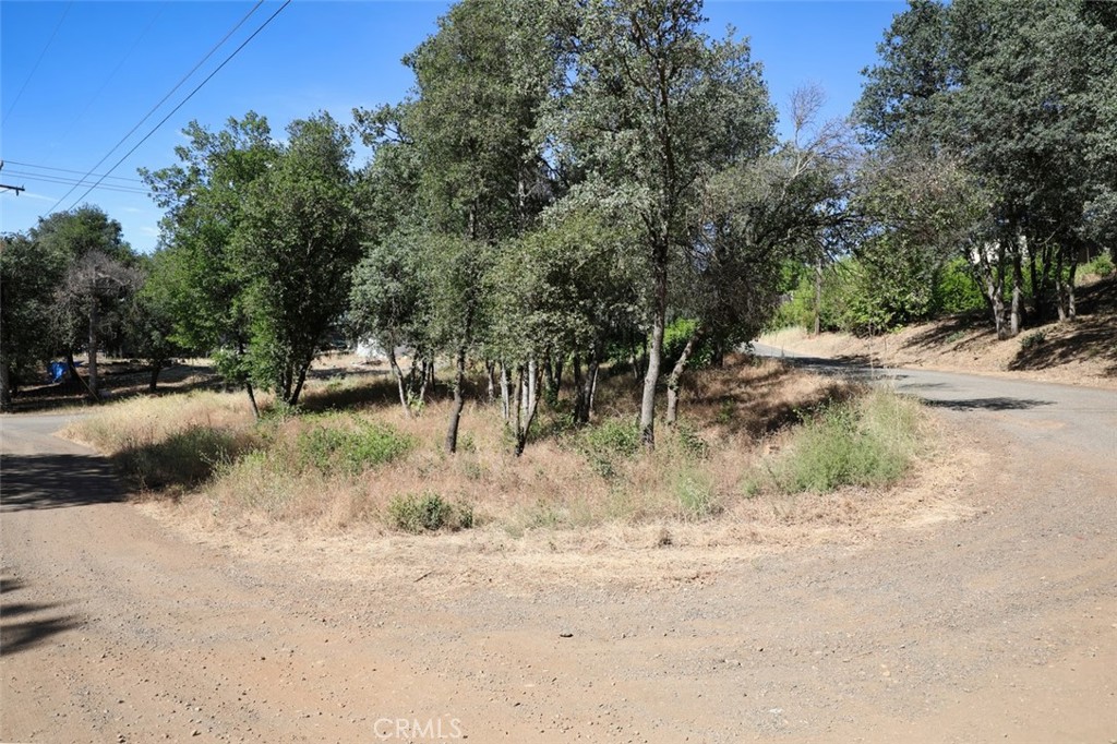 main property photo 7