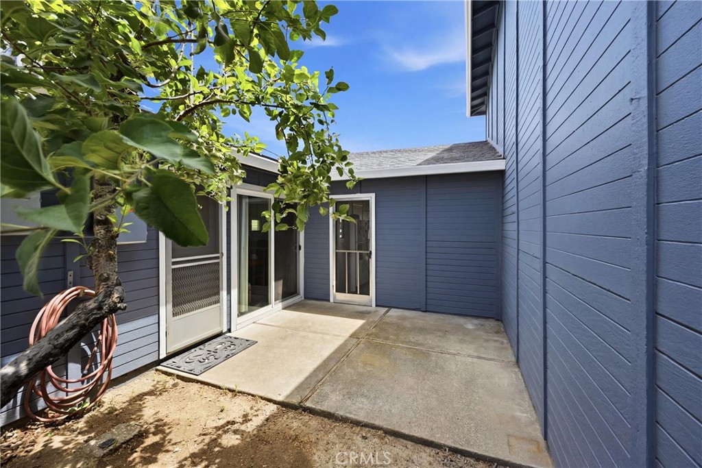 main property photo 24