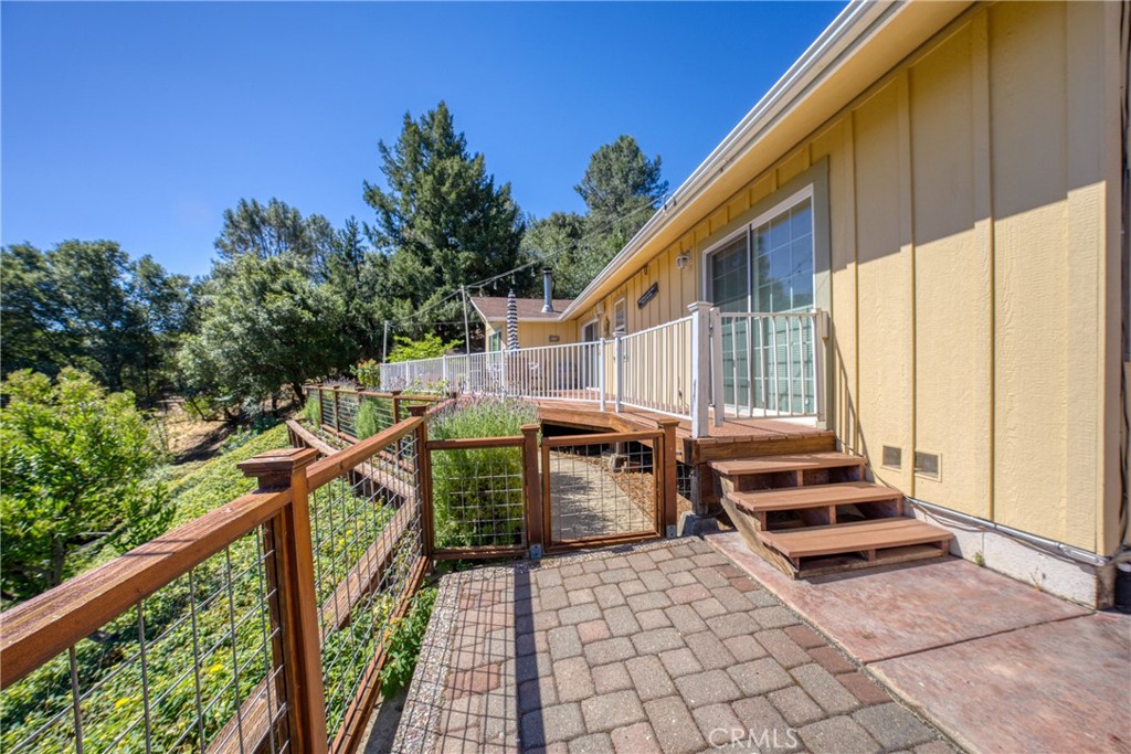 main property photo 22