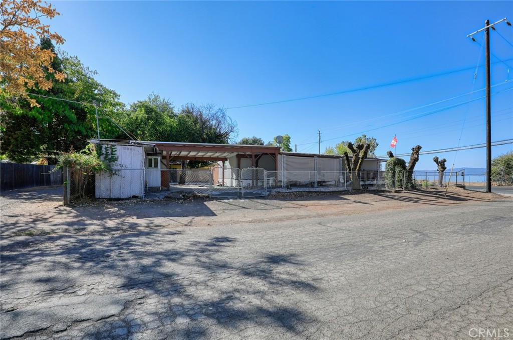 main property photo 22