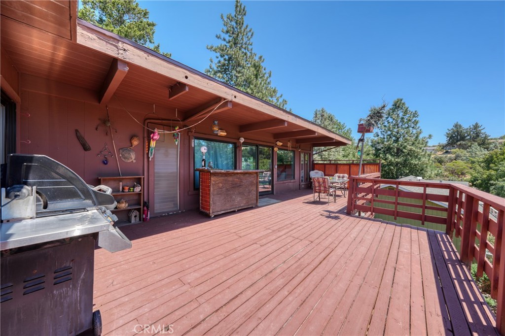 main property photo 41