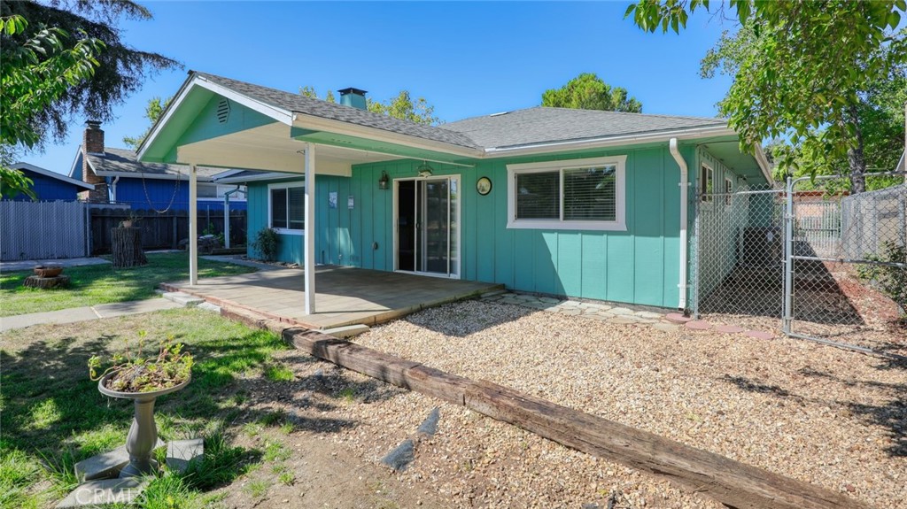 main property photo 12
