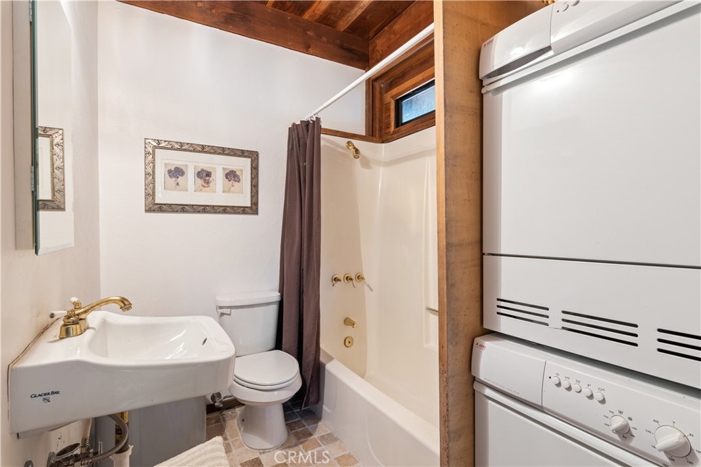 main property photo 65