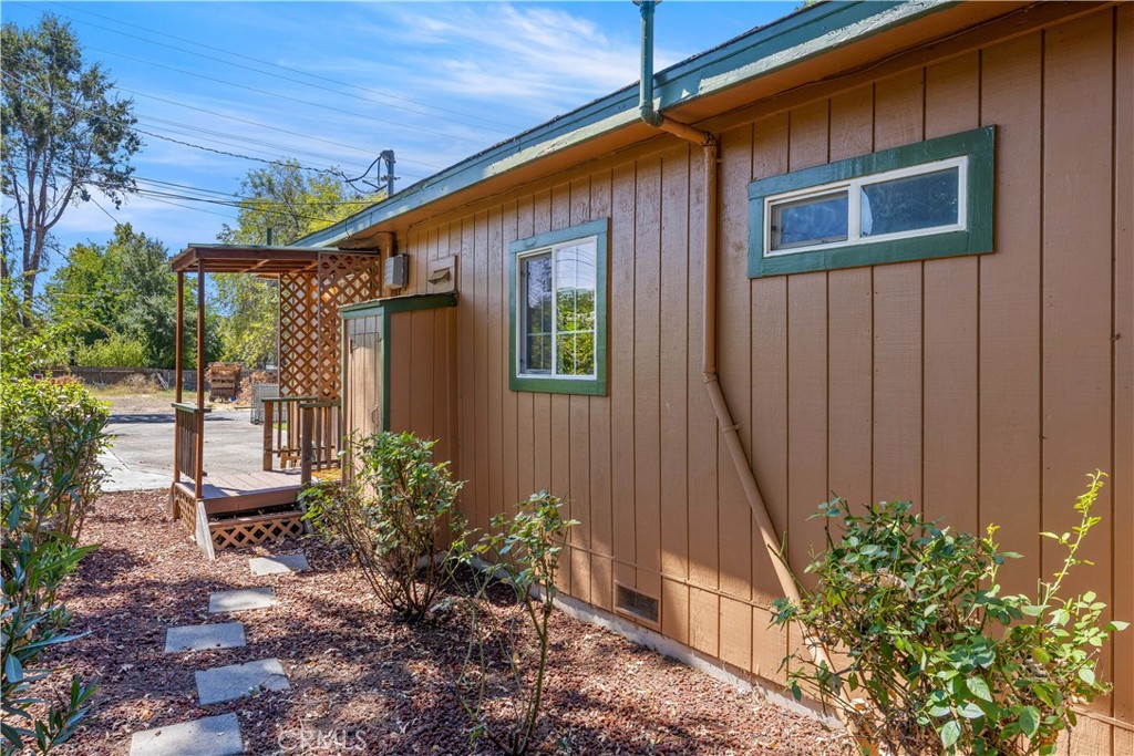 main property photo 24