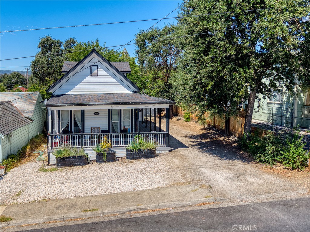 main property photo 5