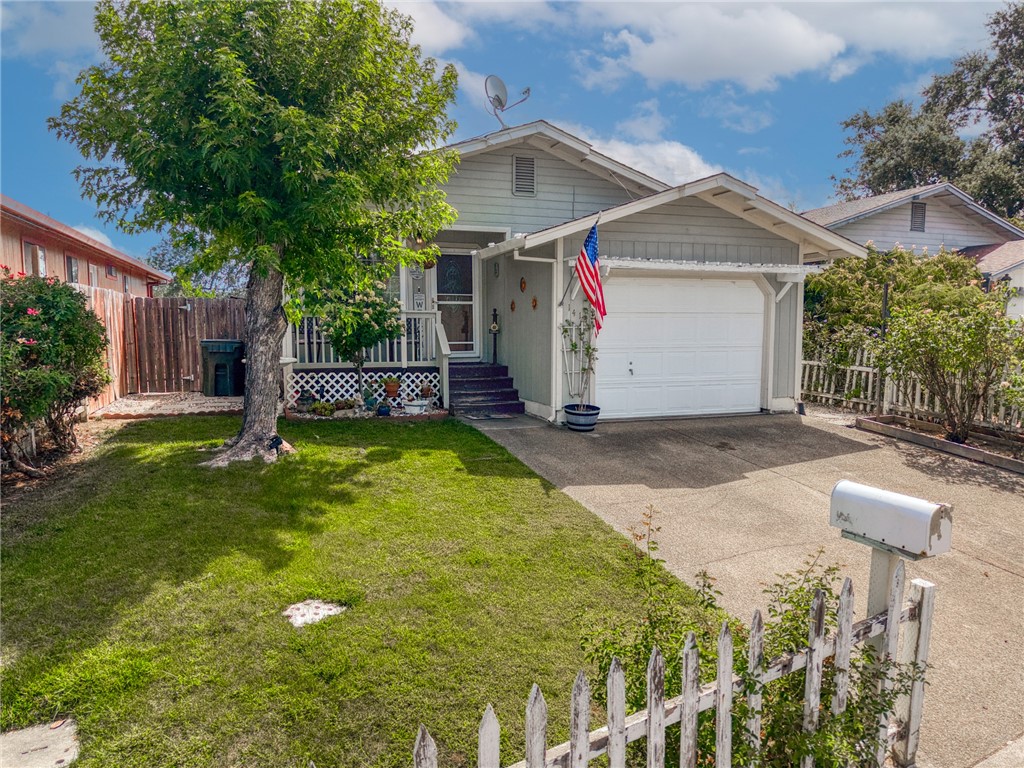 main property photo 9