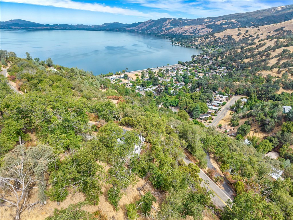 main property photo 41