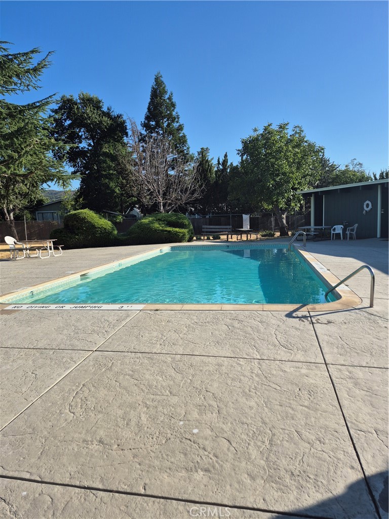 main property photo 23