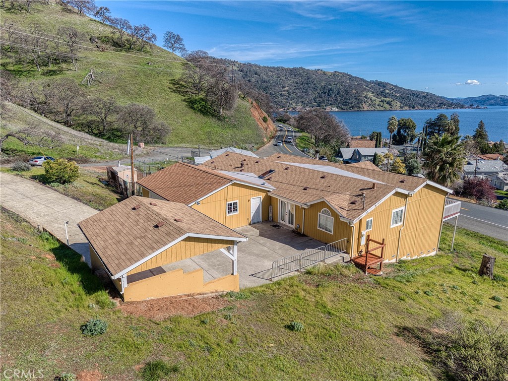main property photo 19
