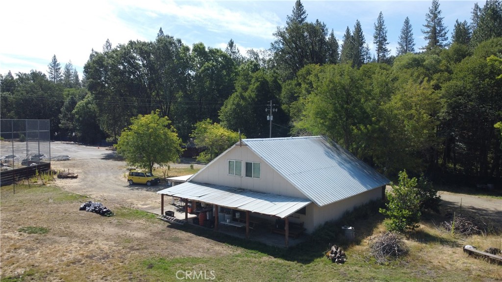 main property photo 17