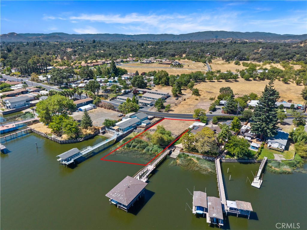 main property photo 13