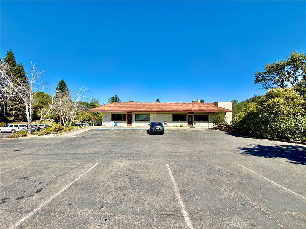 main property photo 49