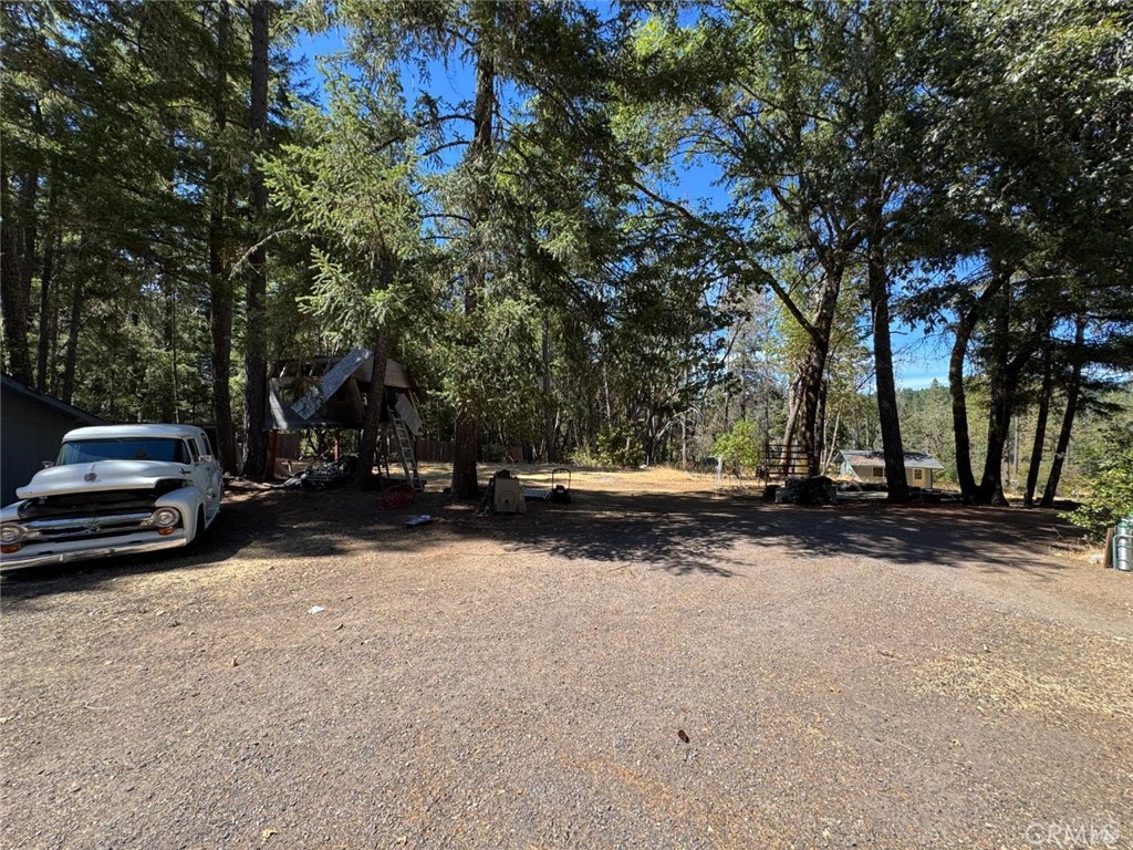 main property photo 11