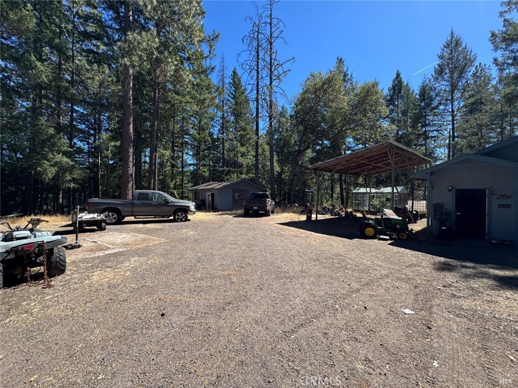 main property photo 12