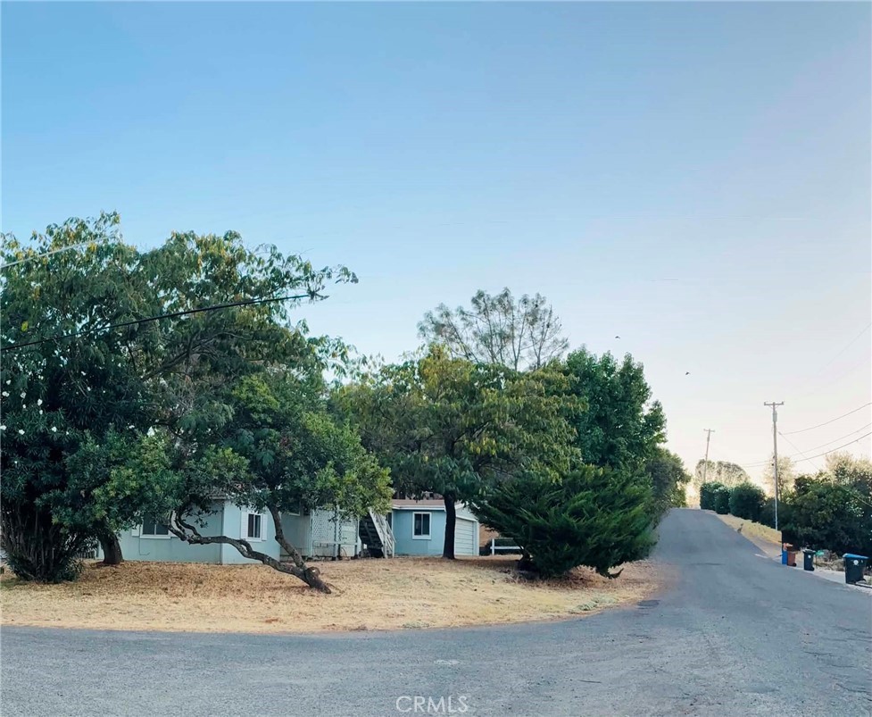 main property photo 16