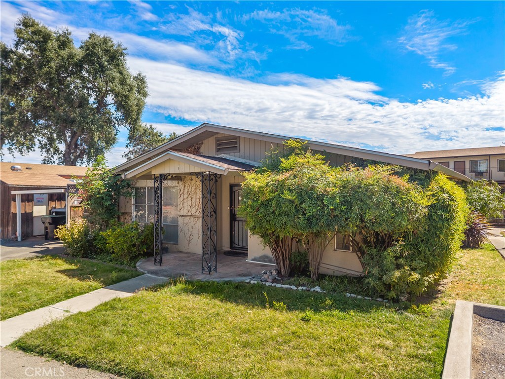 main property photo 11