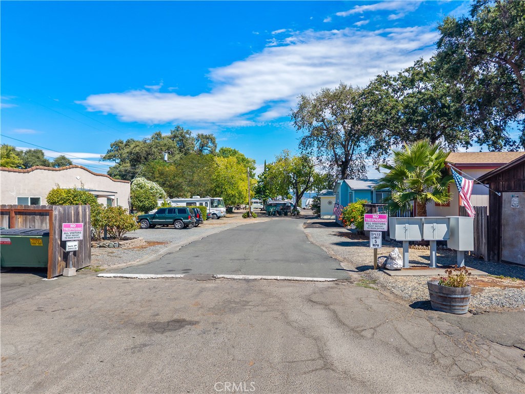 main property photo 16