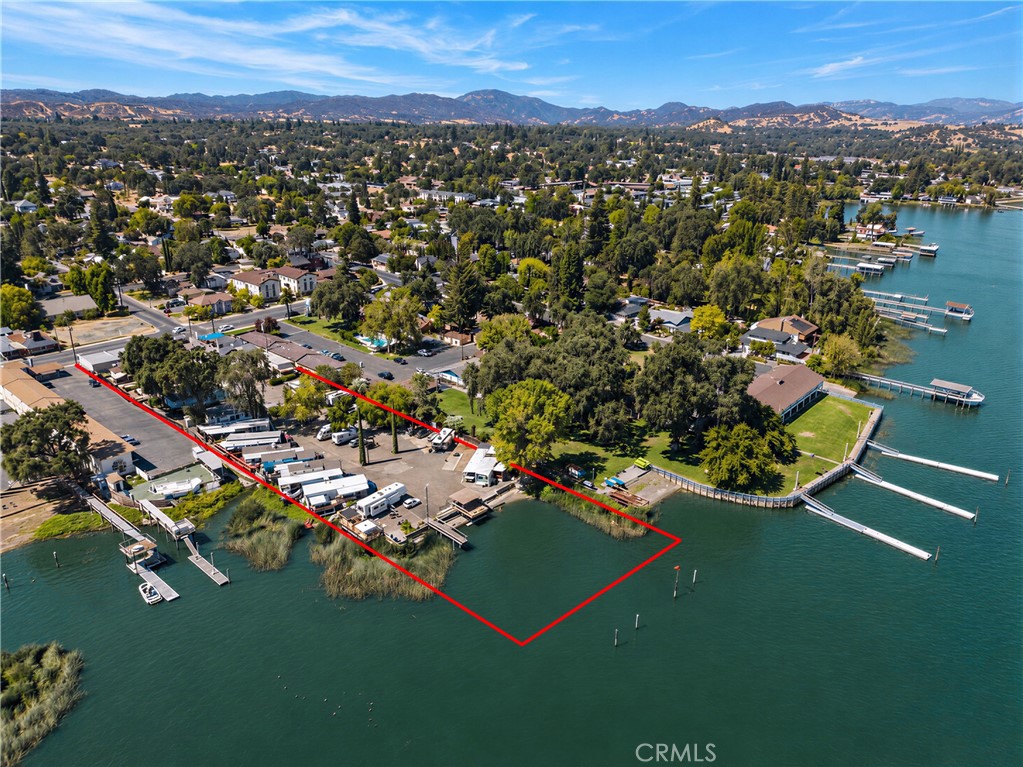 main property photo 28