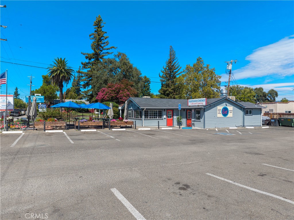 main property photo 6