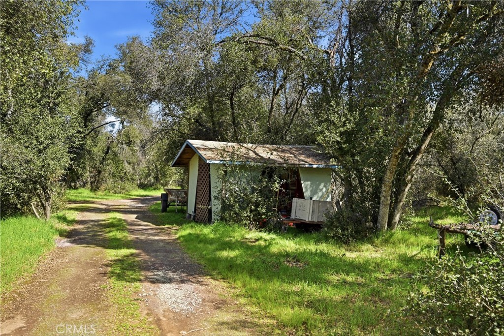 main property photo 6