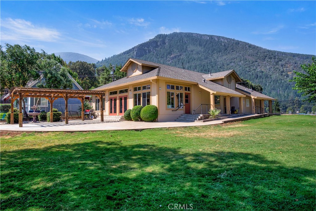 main property photo 64