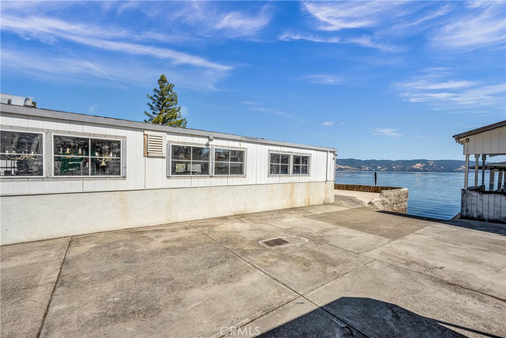main property photo 18