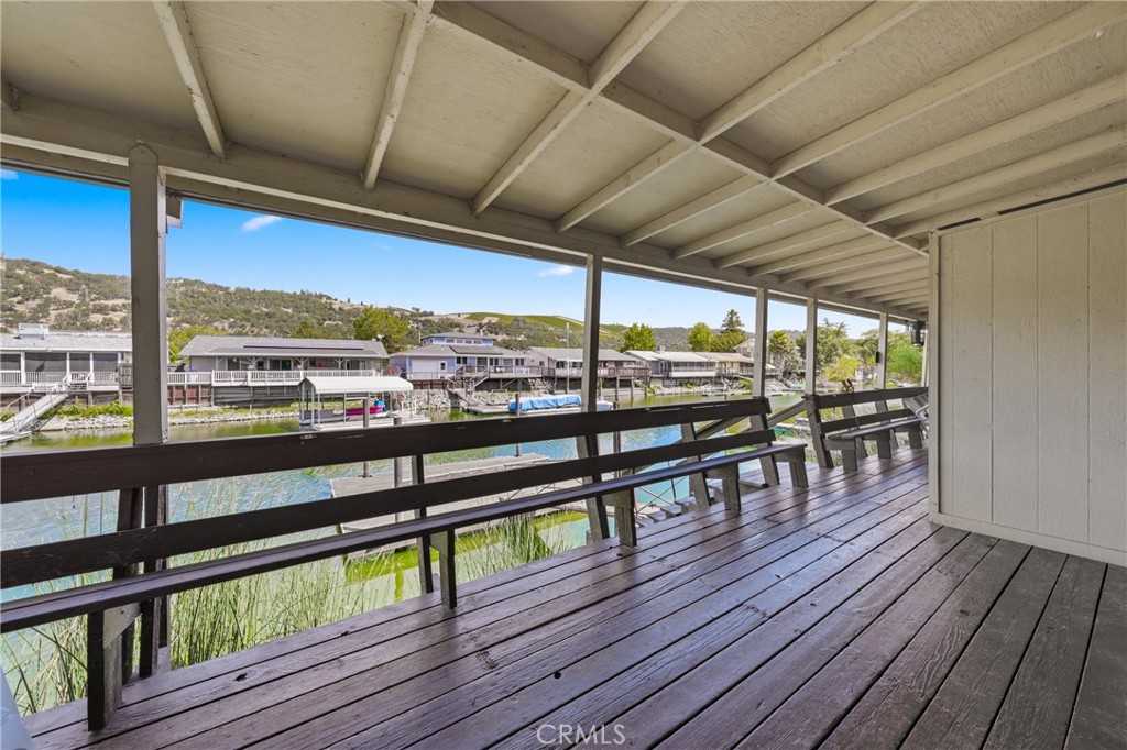 main property photo 25