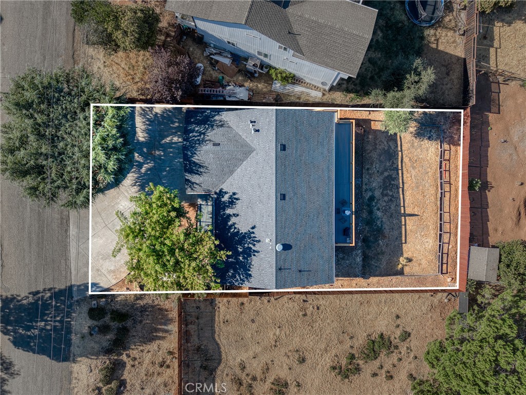main property photo 50