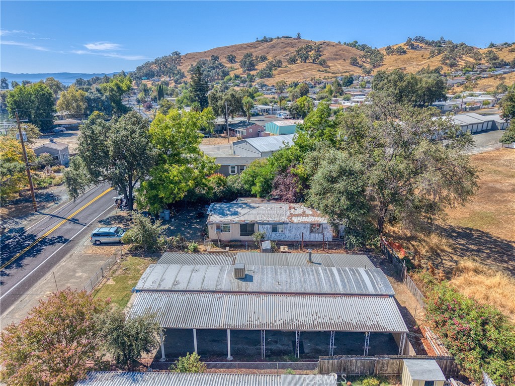 main property photo 39