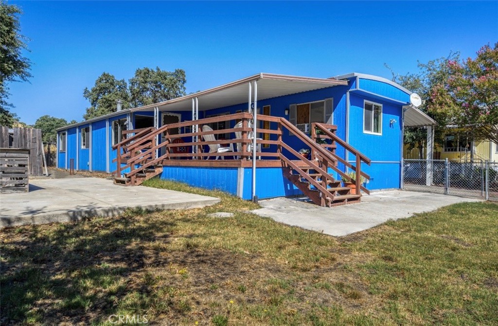 main property photo 45