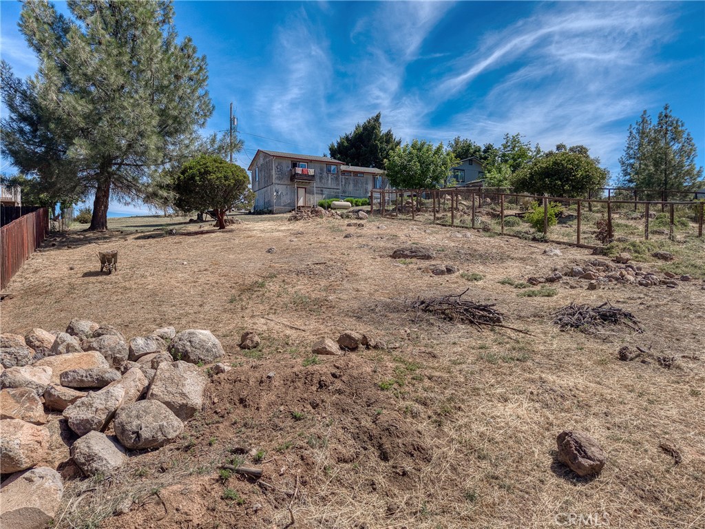 main property photo 32