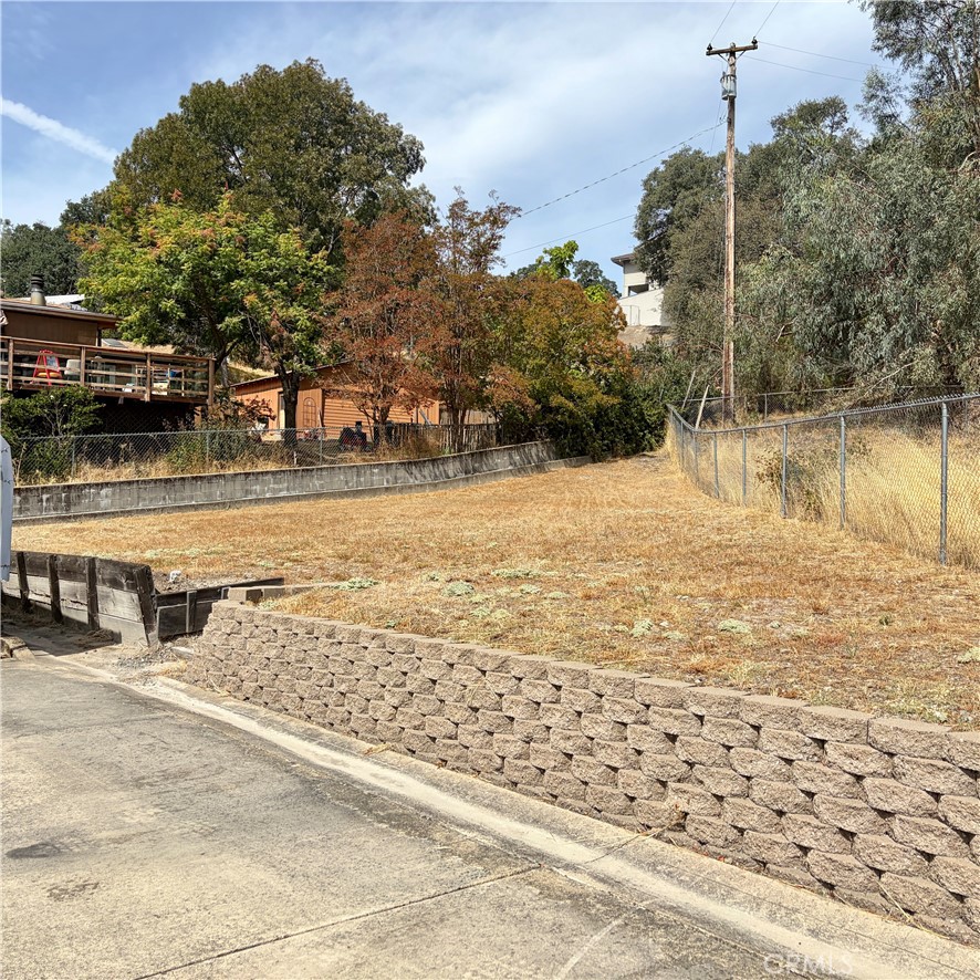 main property photo 35