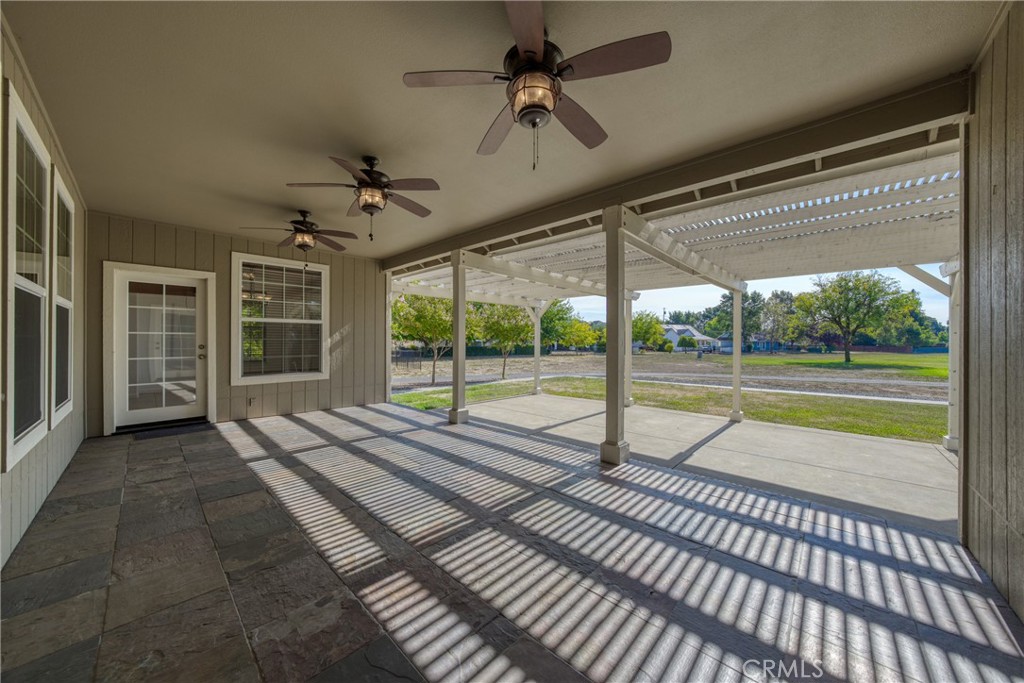 main property photo 50