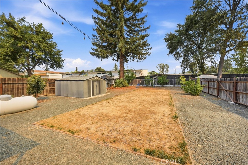 main property photo 21