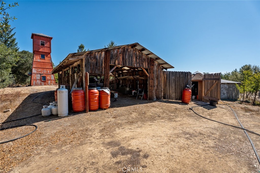 main property photo 22