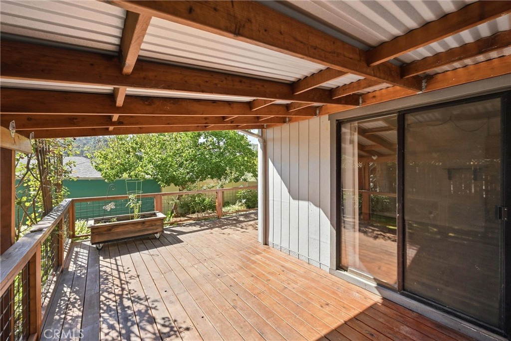 main property photo 17