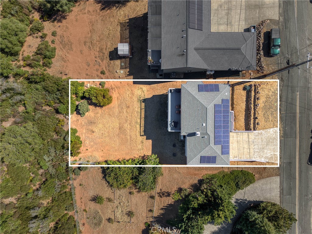 main property photo 11