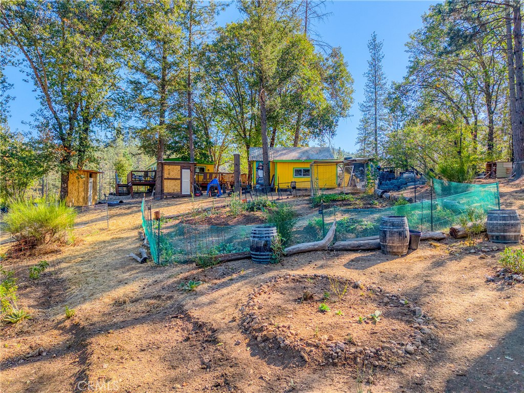 main property photo 37