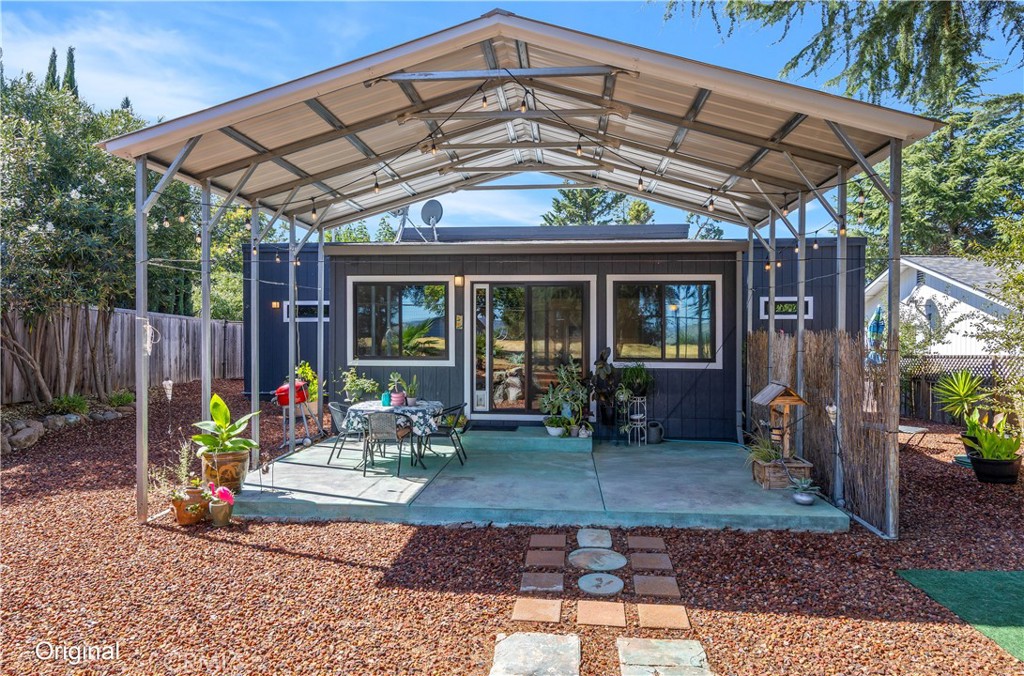 main property photo 45