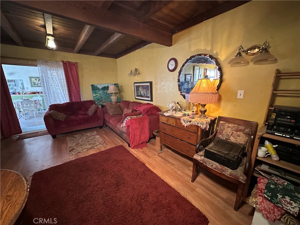 main property photo 28