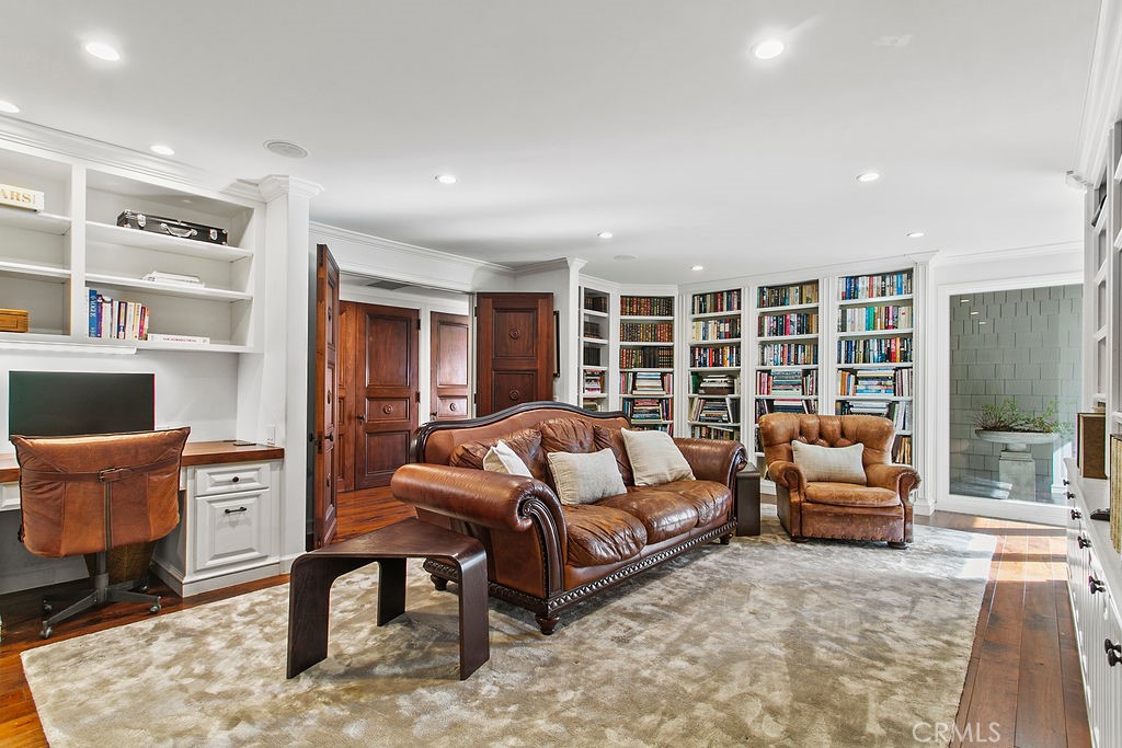 main property photo 44