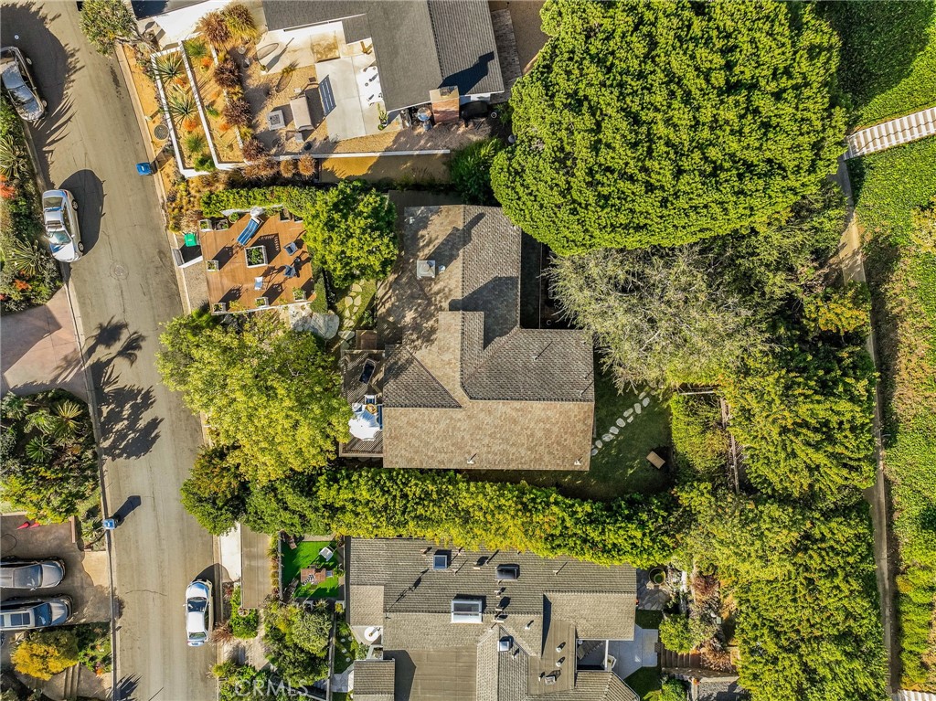 main property photo 51