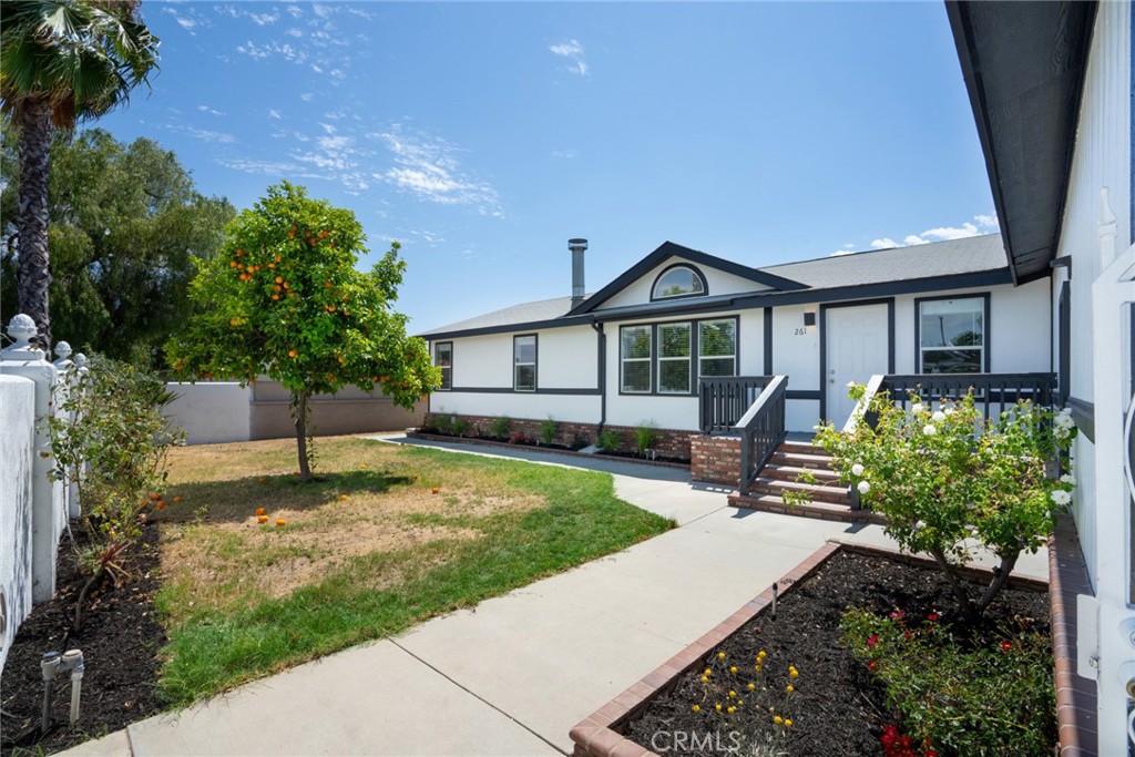 main property photo 4