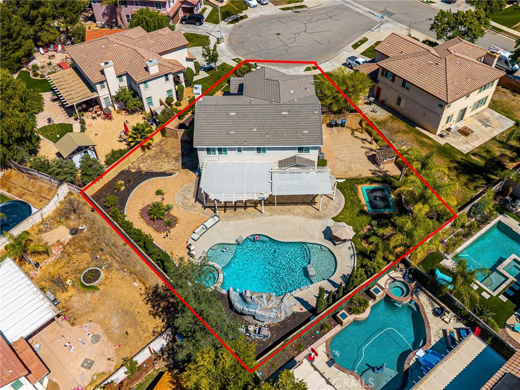 main property photo 65