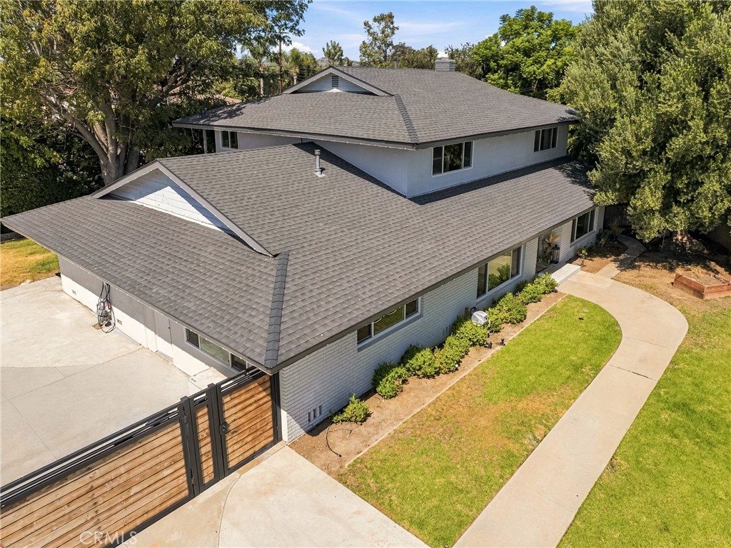 main property photo 67