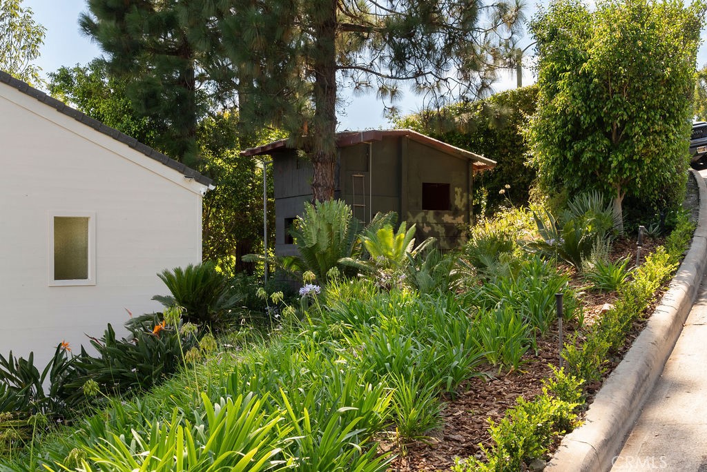 main property photo 49