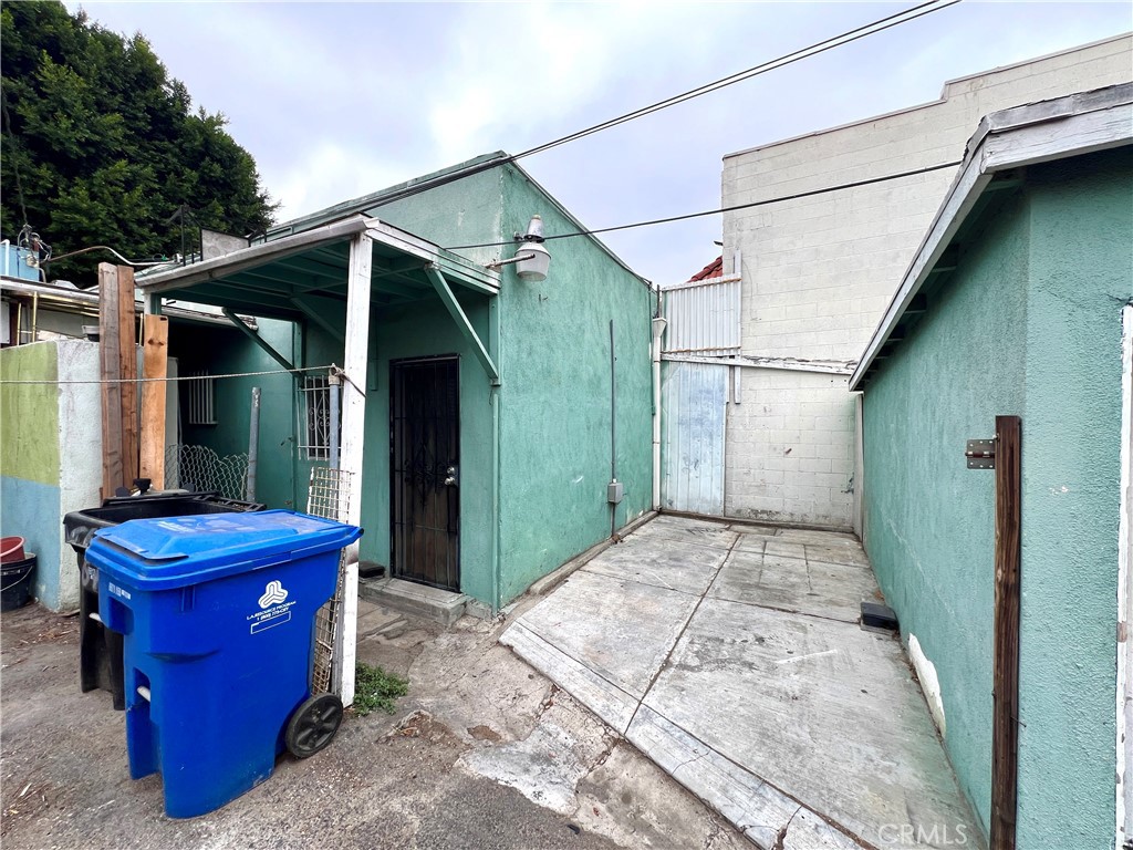 main property photo 5