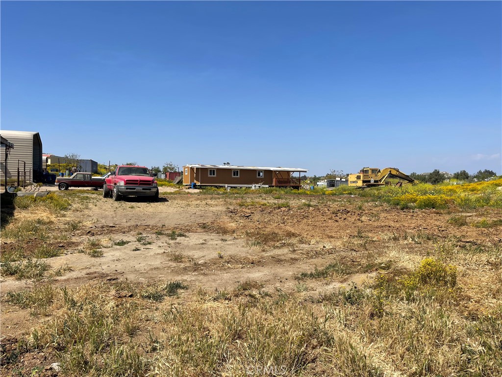 main property photo 10